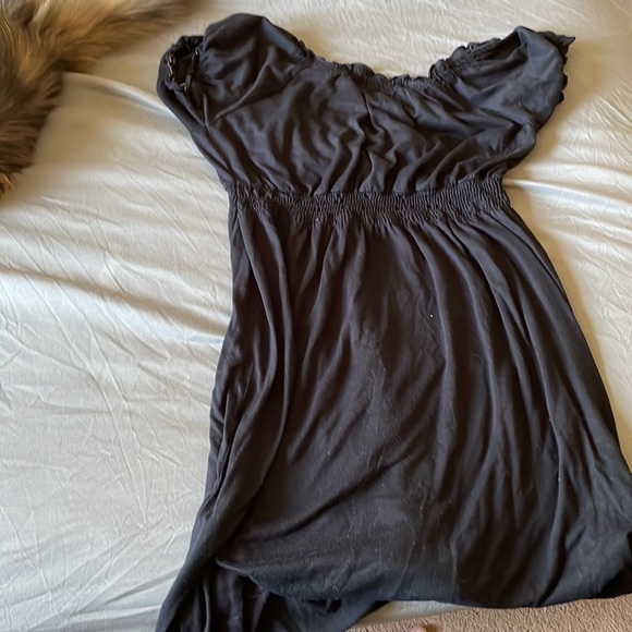 Cute peasant style dress. - Picture 2 of 3